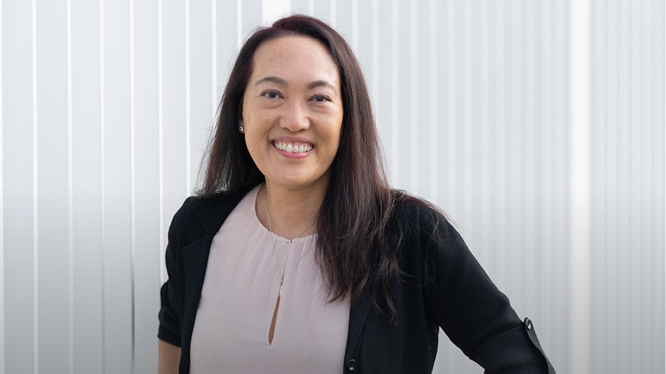 Jennifer Dew, Business Change Consultant